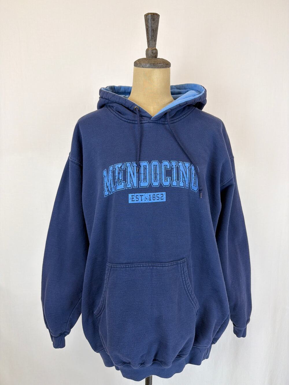 Vintage Y2K Tipsy USA Navy Blue Mendocino Graphic Sweatshirt Medium #0621